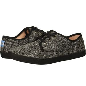 TOMS Women’s Casual Sneaker Two-toned Black Woven Sz 10